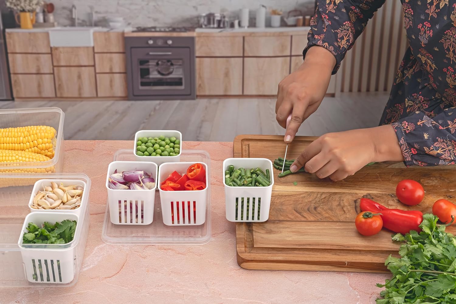 Fridge Organizer Storage Box with 6 Compartment - Plastic Storage Box for Vegetables, Fruits, Herbs & Meal Prep - Ideal for Home & Kitchen, Office & BPA-Free Food Storage Organizer (Pack of 1)